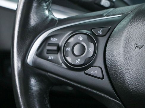 Used 2020 Buick Enclave Premium w/ Sun and Sites Package FWD image 13