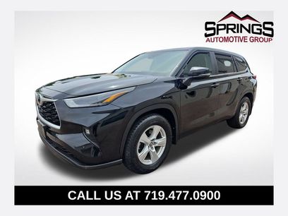 Used 2023 Toyota Highlander LE