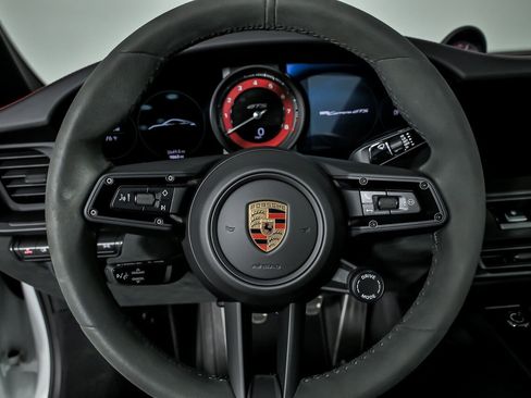 Used 2024 Porsche 911 Carrera GTS RWD image 27