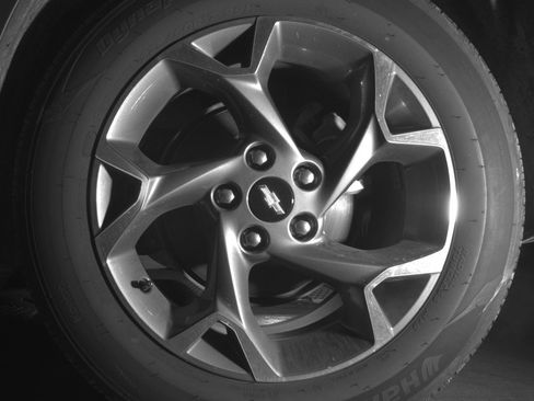 Used 2025 Chevrolet Trax LT FWD image 14