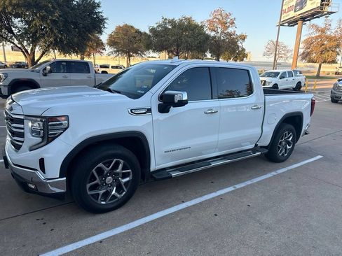 Used 2024 GMC Sierra 1500 SLT RWD image 1