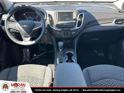 Certified 2024 Chevrolet Equinox LT FWD image 14
