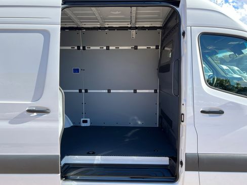 New 2026 Mercedes-Benz Sprinter 2500 image 14