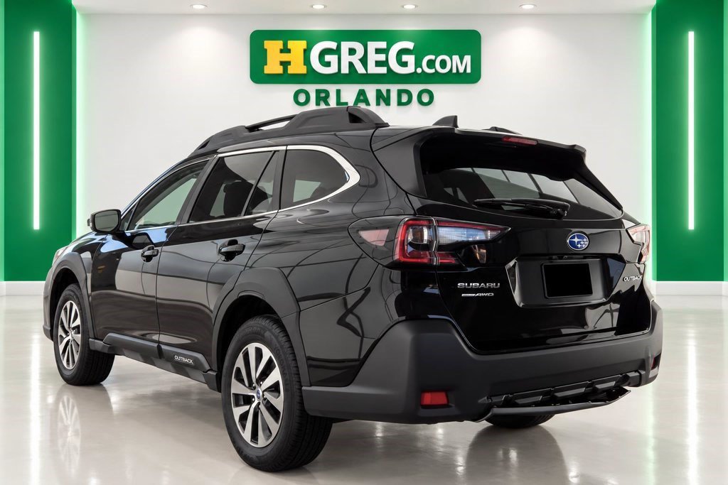 Used 2023 Subaru Outback Premium AWD/4WD image 2