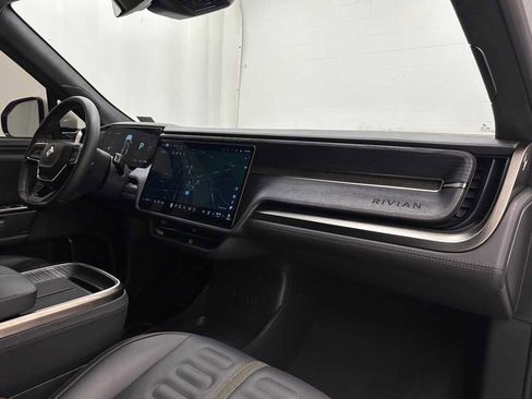 Used 2025 Rivian R1S Adventure image 18