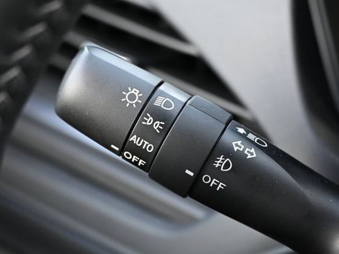 New 2026 Subaru Forester Limited image 32