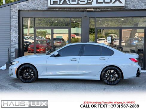Used 2023 BMW 330i xDrive Sedan w/ M Sport Package AWD/4WD image 9