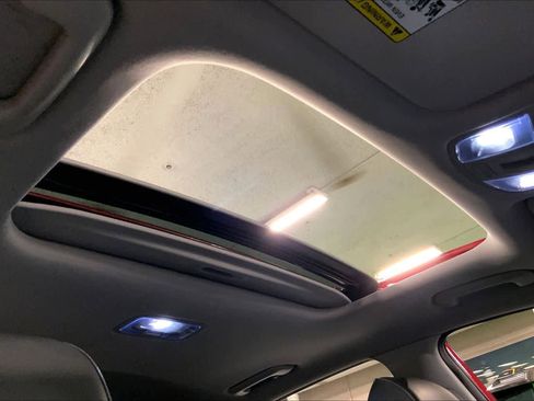 Used 2020 Hyundai Kona Ultimate image 13