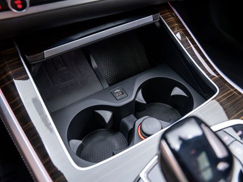 Used 2021 BMW X5 xDrive40i w/ M Sport Package image 29