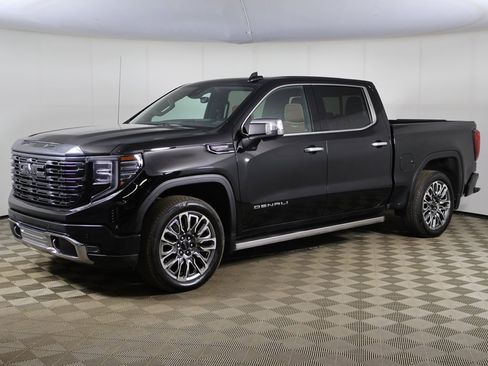 Used 2023 GMC Sierra 1500 Denali Ultimate image 11