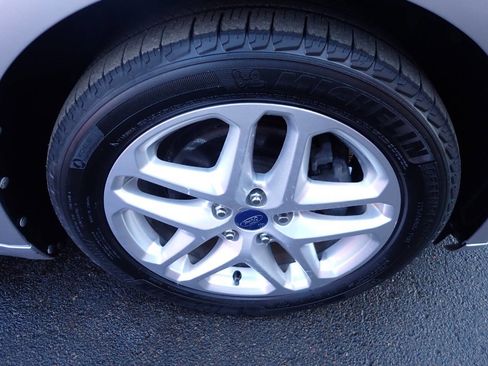 Used 2013 Ford Fusion SE image 11