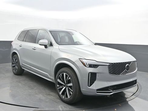 New 2026 Volvo XC90 B6 Core AWD/4WD image 9