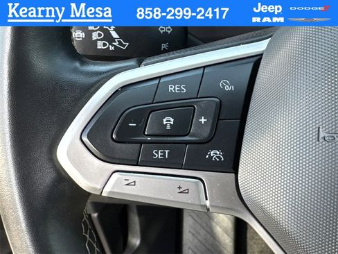 Used 2024 Volkswagen Tiguan S image 31