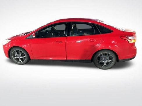 Used 2014 Ford Focus SE image 6