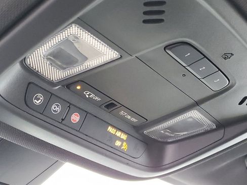 Certified 2023 Chevrolet Traverse LT image 27