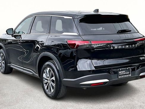 Certified 2026 INFINITI QX60 Pure FWD image 17