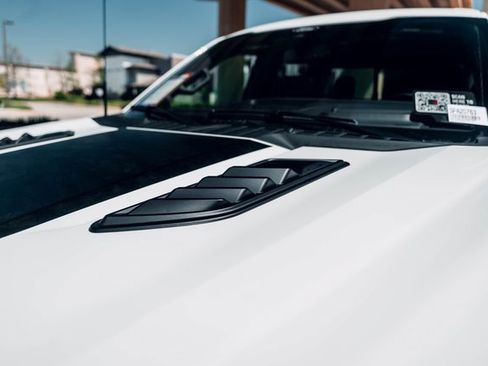 New 2025 Ford F150 Lariat w/ Equipment Group 502A High image 6