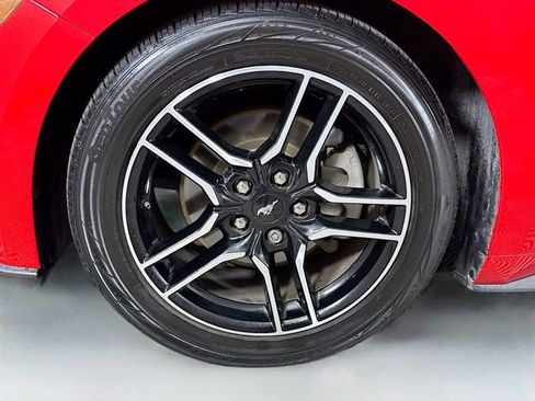 Used 2022 Ford Mustang Premium RWD image 29