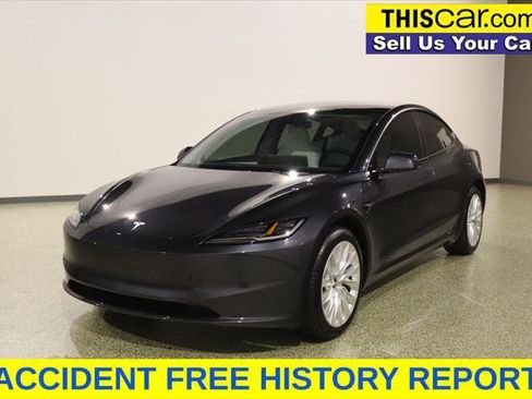 Used 2025 Tesla Model 3 Long Range RWD image 3