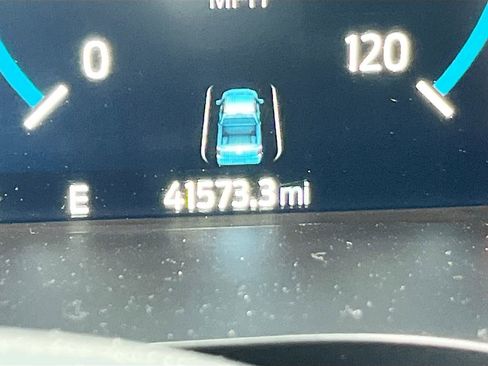 Used 2022 Ford F150 Lariat AWD/4WD image 12