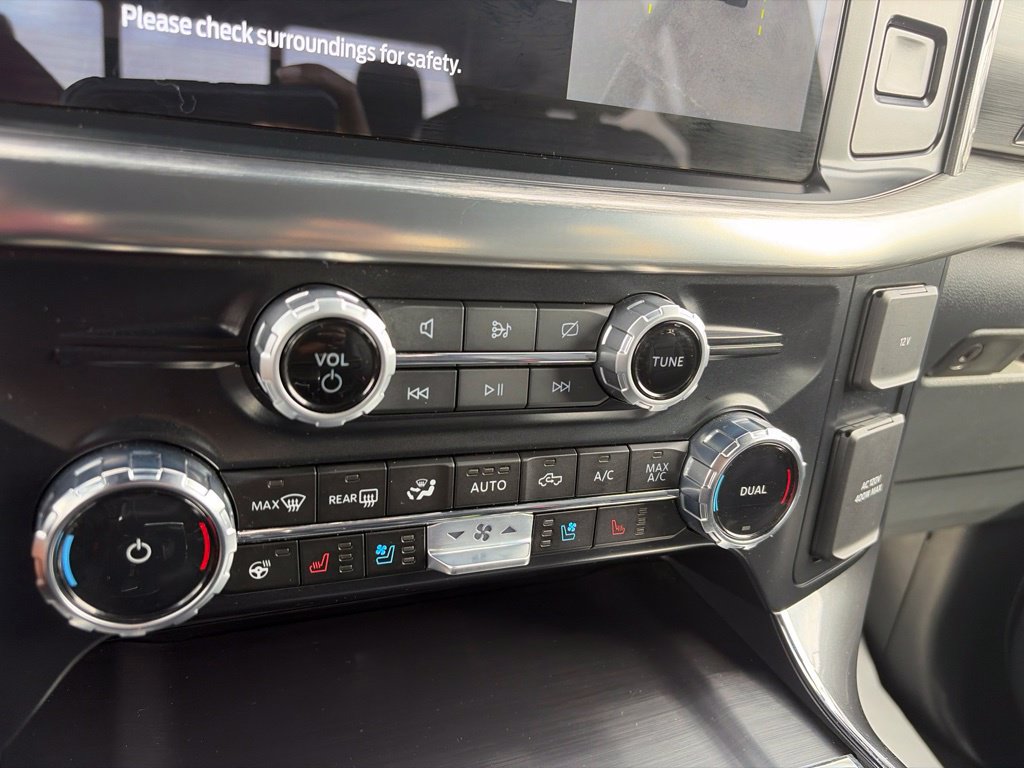 Used 2023 Ford F150 4x4 SuperCrew image 26