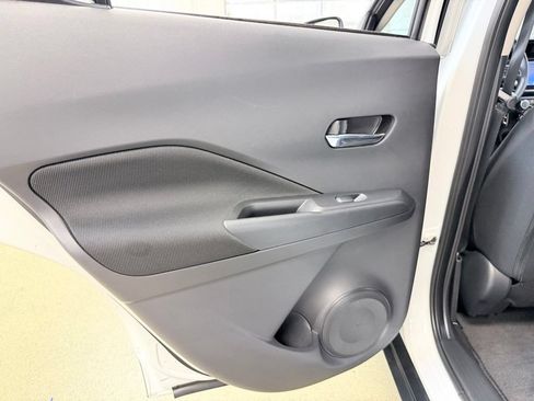 Used 2023 Nissan Kicks SV FWD image 16