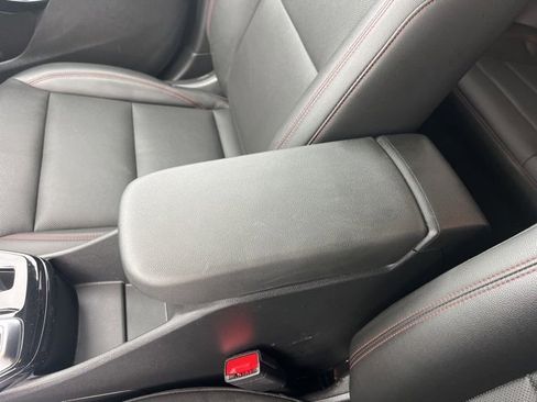 Used 2025 Chevrolet Trax RS w/ Driver Confidence Package image 26