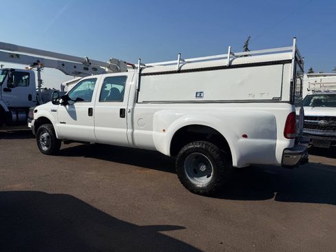 Used 2006 Ford F350 Lariat AWD/4WD image 5