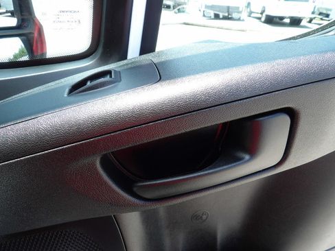 Used 2024 RAM ProMaster 2500 FWD image 31