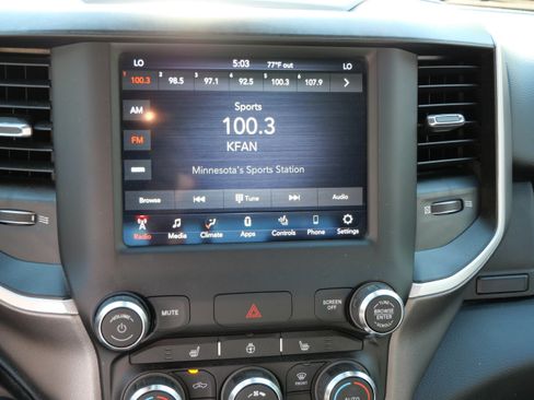 Used 2020 RAM 1500 Big Horn AWD/4WD image 22