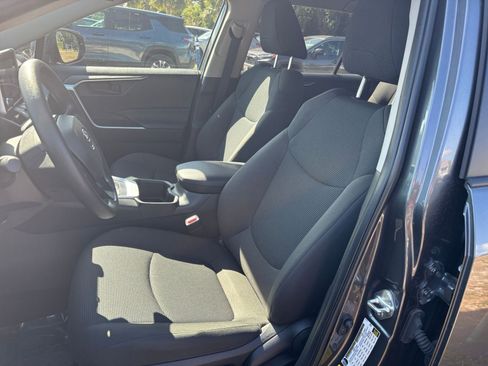 Used 2025 Toyota RAV4 LE image 36