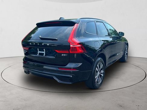 Certified 2025 Volvo XC60 B5 Core AWD/4WD image 5