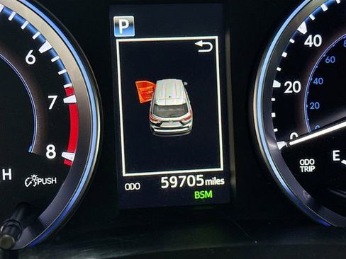 Used 2017 Toyota Highlander Limited Platinum image 13