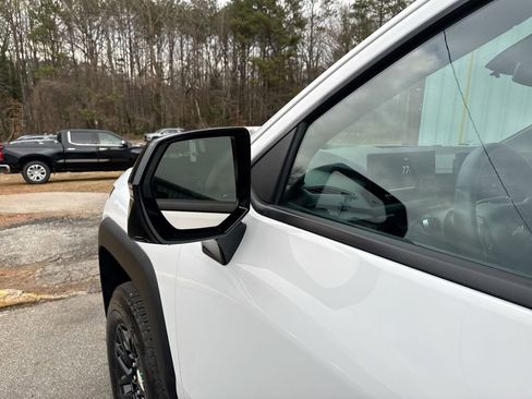 Used 2024 Chevrolet Silverado EV W/T image 11