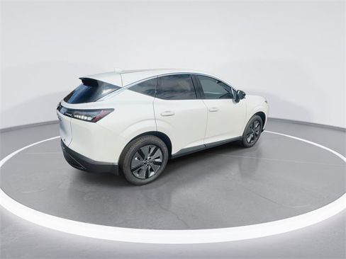 Certified 2025 Nissan Murano SL image 8