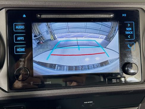 Used 2019 Toyota Tacoma TRD Sport w/ Exterior Package image 30