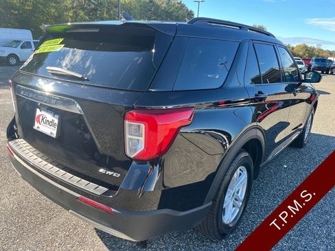 Used 2024 Ford Explorer XLT w/ Equipment Group 202A image 25