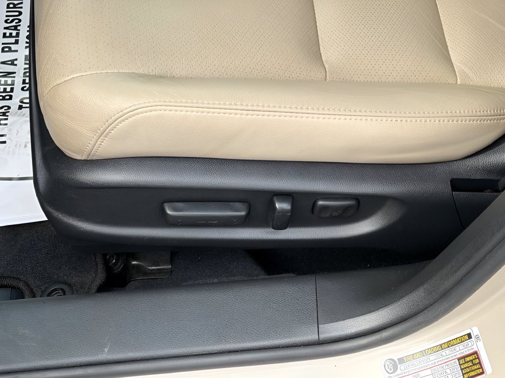 Used 2015 Honda Accord EX-L image 19