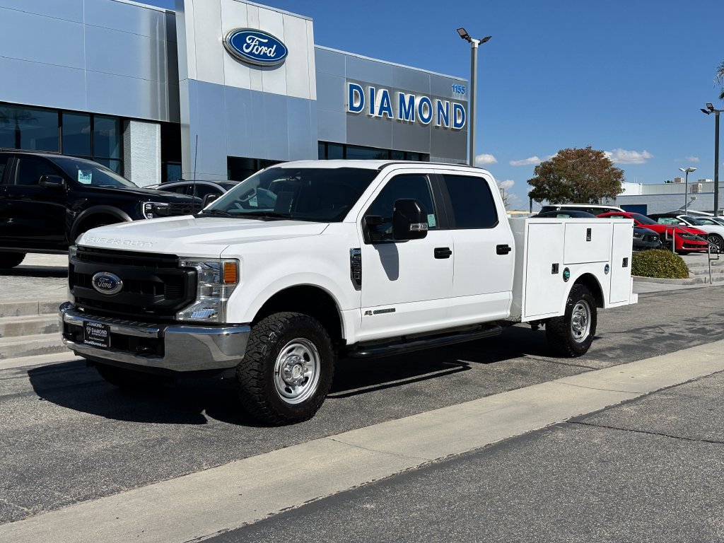 Used 2020 Ford F250 XL w/ Power Equipment Group AWD/4WD image 2