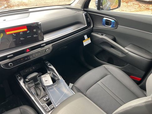 New 2026 Kia Sorento S w/ S Panoramic Sunroof Package image 11