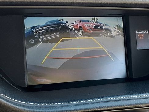 Used 2015 Lexus ES 350 w/ Luxury Package FWD image 19