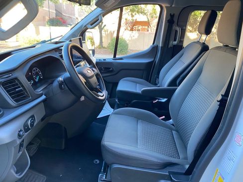 Used 2024 Ford Transit 350 XLT RWD image 26