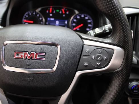 Used 2022 GMC Terrain SLE w/ Driver Convenience Package image 39