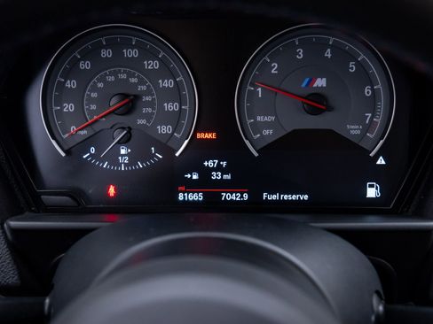 Used 2017 BMW M2 Base image 20