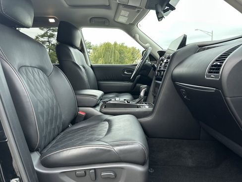 Used 2023 Nissan Armada Platinum image 25