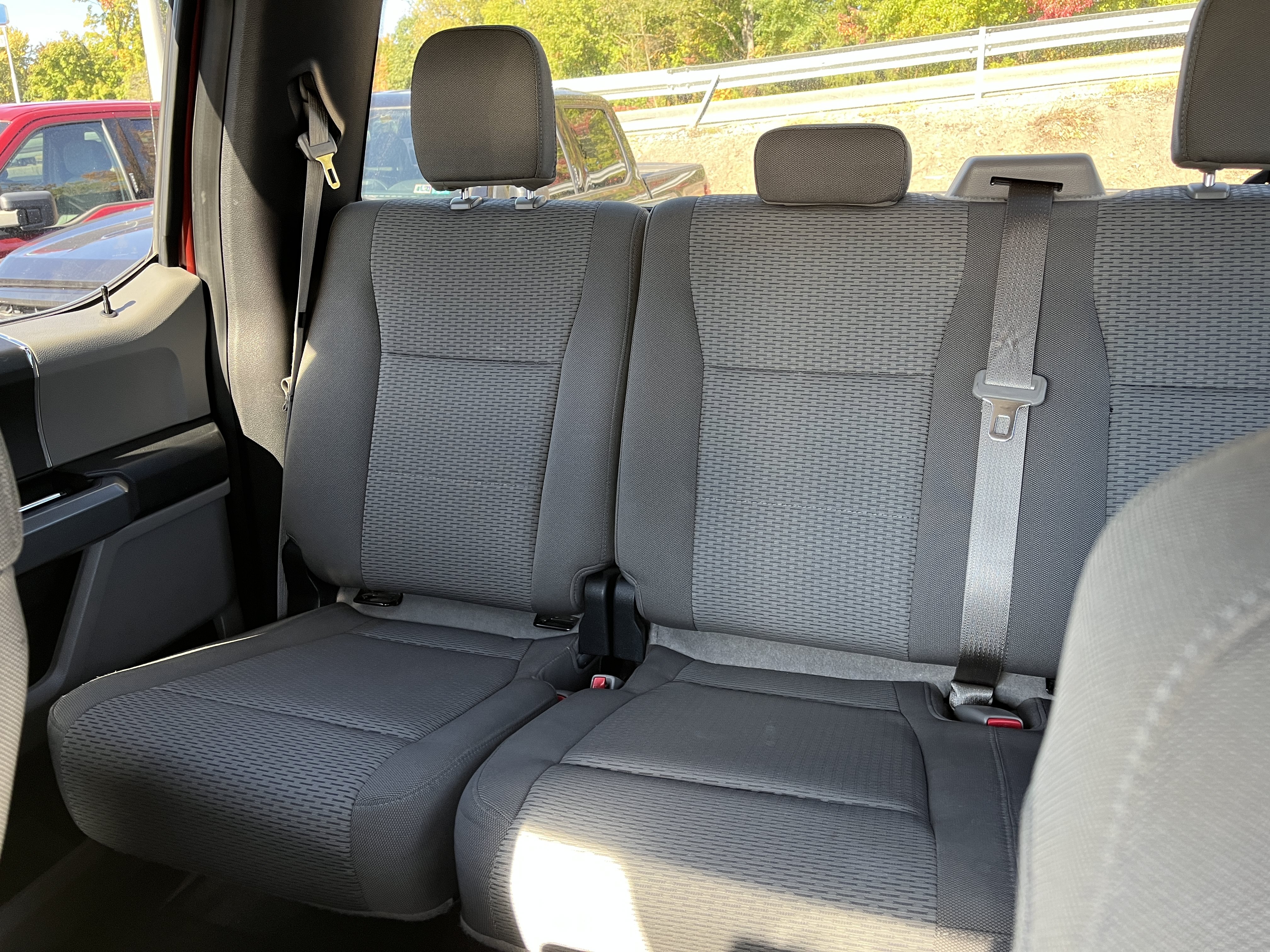 Used 2017 Ford F150 XLT AWD/4WD image 18