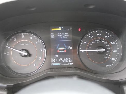 Used 2021 Subaru Crosstrek 2.0i Premium w/ Moonroof Package AWD/4WD image 32