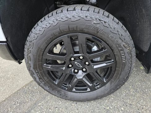 New 2026 Chevrolet Silverado 1500 LT Trail Boss w/ Convenience Package II AWD/4WD image 9