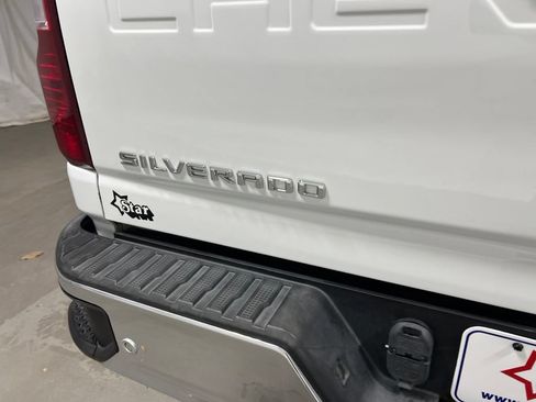 Used 2022 Chevrolet Silverado 2500 LT AWD/4WD image 20