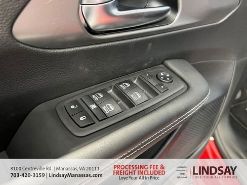 New 2026 Chrysler Pacifica Select FWD image 25